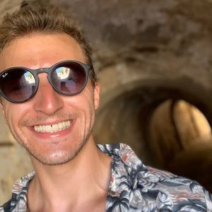 Meet your Posher, Harry